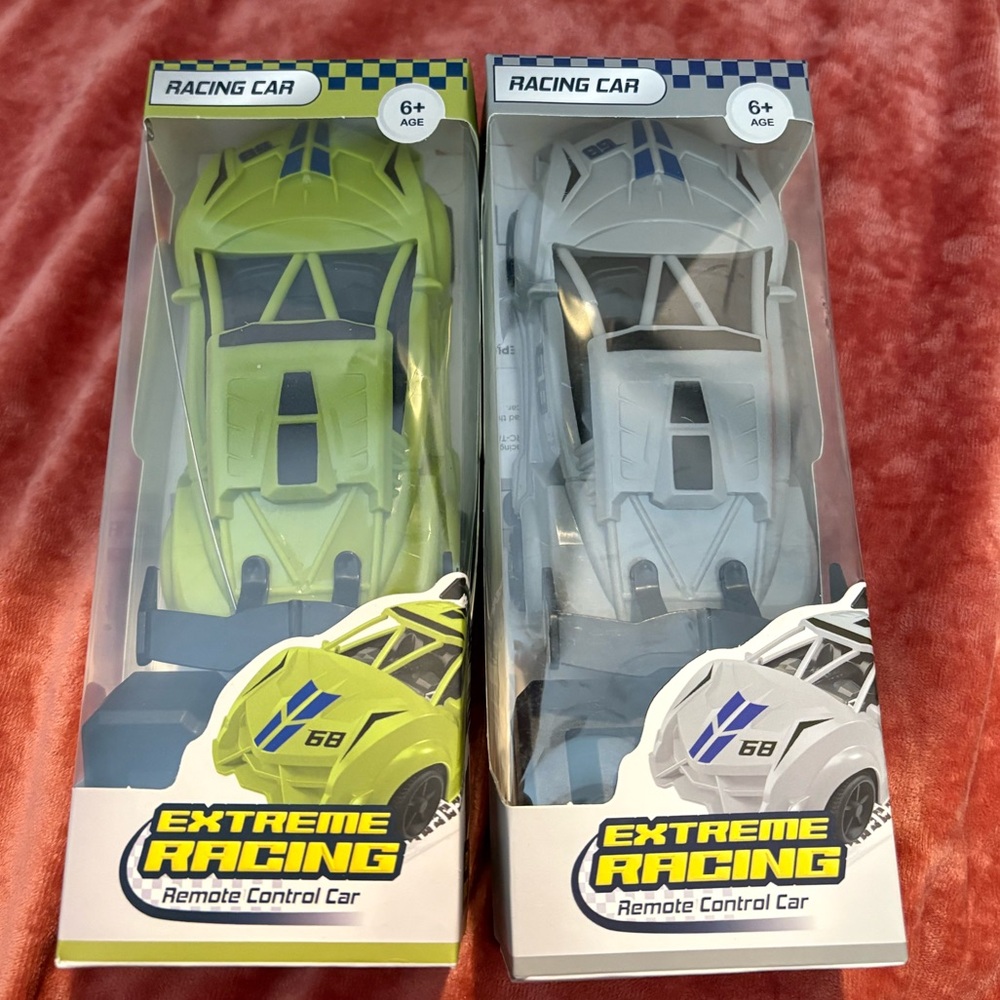 Extreme Racing Remote Control Cars - 2 pack assorted! - Picture 3 of 12